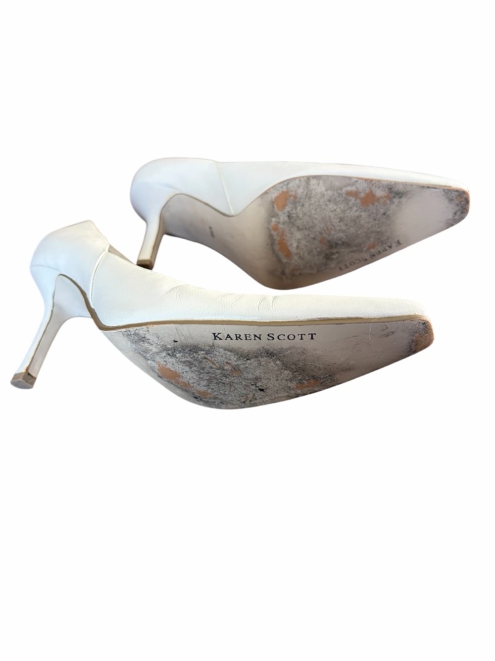 Karen Scott Cream Pointed-Toe Leather Pumps - Picture 7 of 9